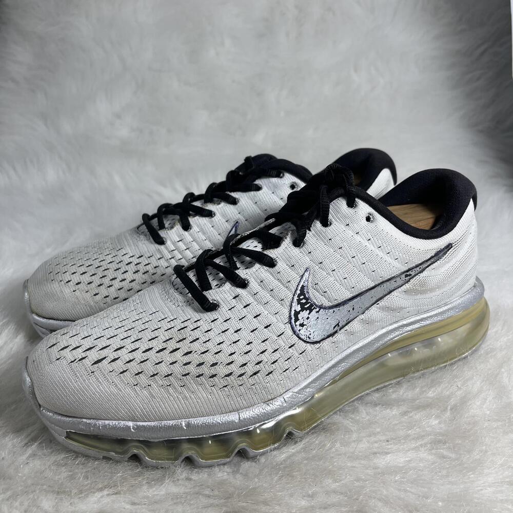 Nike Air Max 2017 men's running shoe in the white & Pure Platinum colorway sz9.5